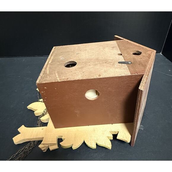 German Wooden Cuckoo Clock Bird Leaf Topper Wooden Pendulum Tested 2 Doors VTG - Picture 9 of 11